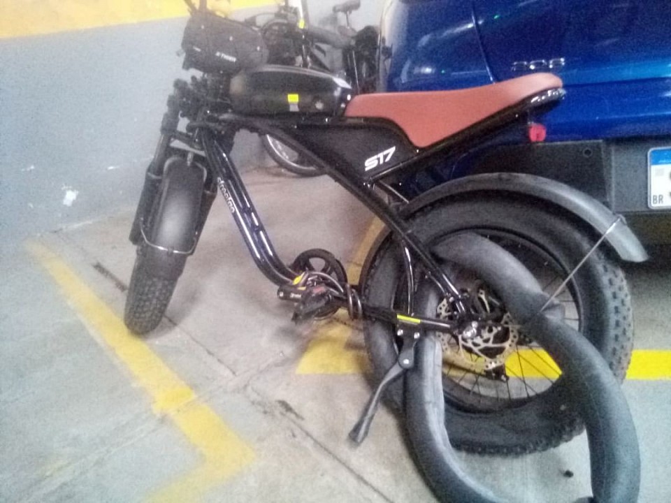 TROCA DE CÂMERA DE BIKE ELETRÔNICA